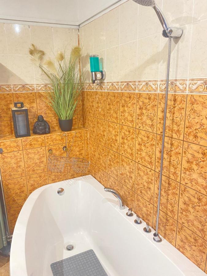 Cosy 2 Room 55M2 Centric 10Min To Old Town Ac Rīga Exterior foto